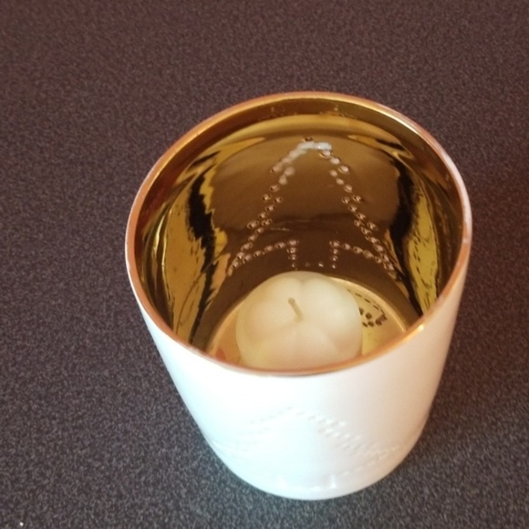 CHRISTMAS tree holiday candle holder with candle - Picture 2 of 3